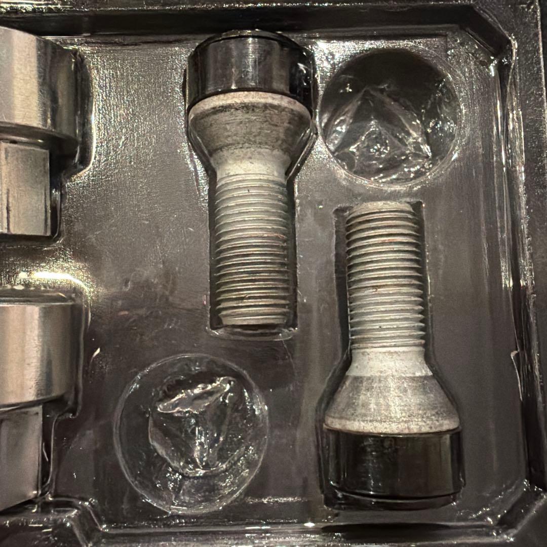 【美品】 BBS ロックボルト　PLBM6030BS マックガード