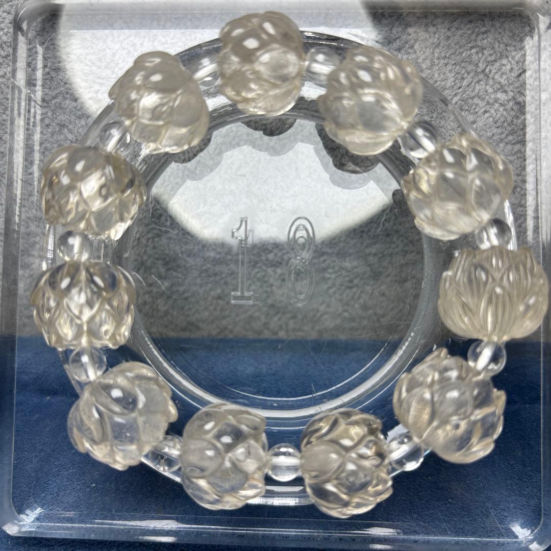 イチオクノホシ様おまとめ水晶　蓮花彫りブレスレット　11-118
