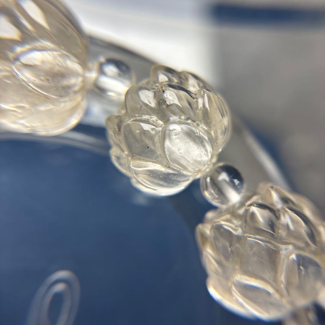 イチオクノホシ様おまとめ水晶　蓮花彫りブレスレット　11-118