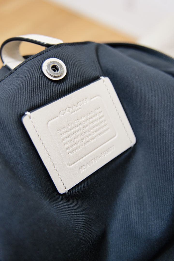 極美品　オフホワイトcoach コーチ　ボディバッグ　レザー　ナイロン　メンズ