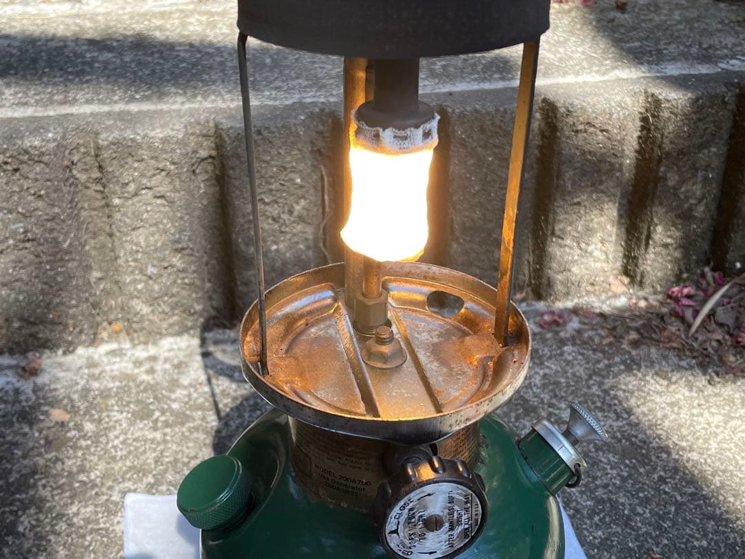 メンテ済》コールマン【'81年07月製200A700 ランタン（グリーン）】