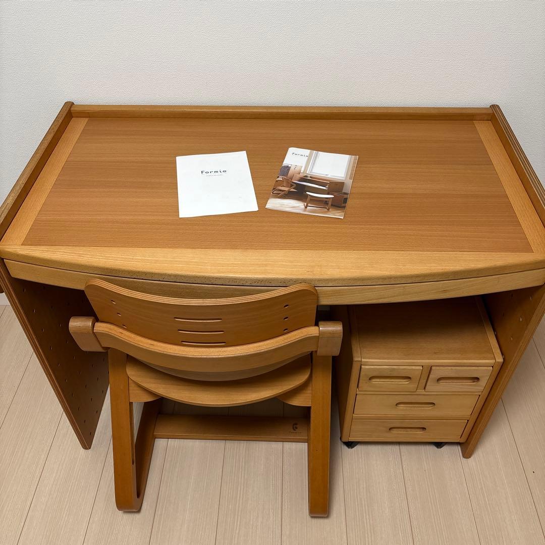 formio フォルミオ 子ども用学習机・椅子セット①