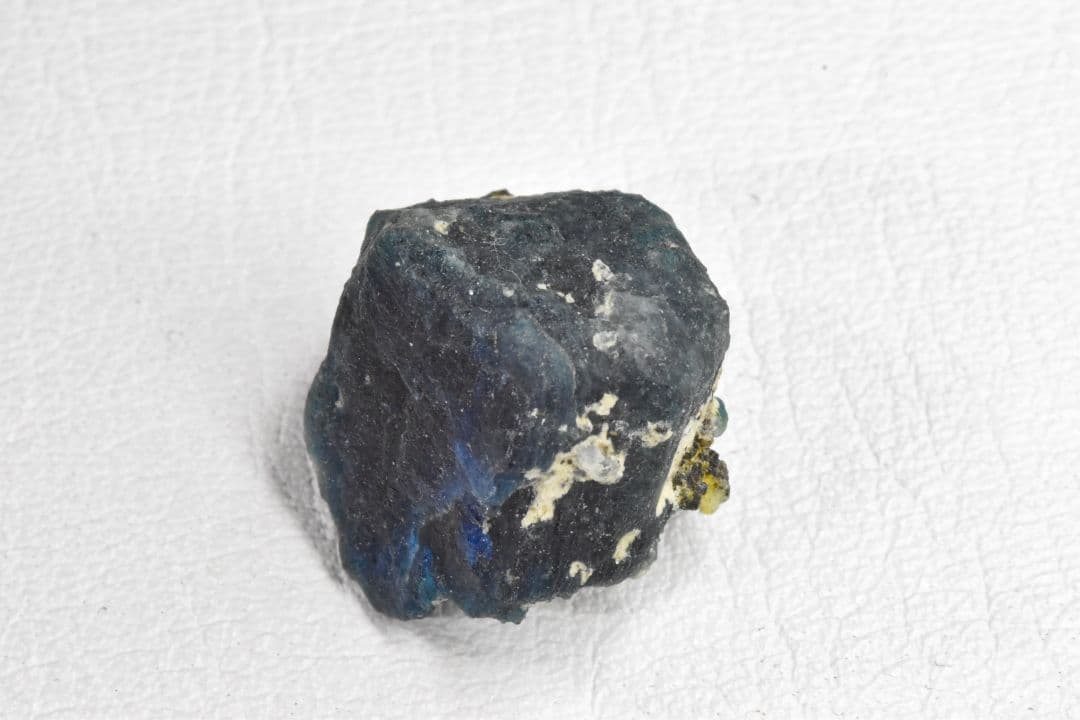 アフガニスタン産 ブルーグリーンアフガナイト原石1