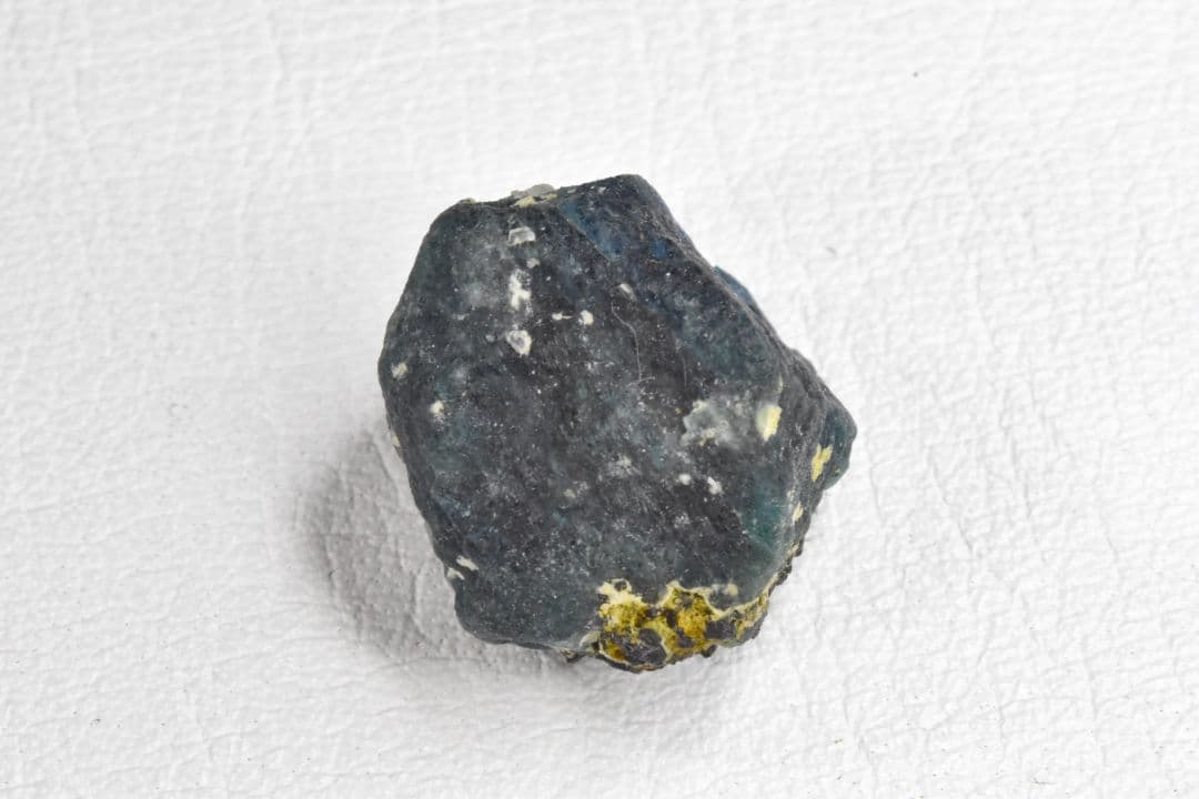 アフガニスタン産 ブルーグリーンアフガナイト原石1