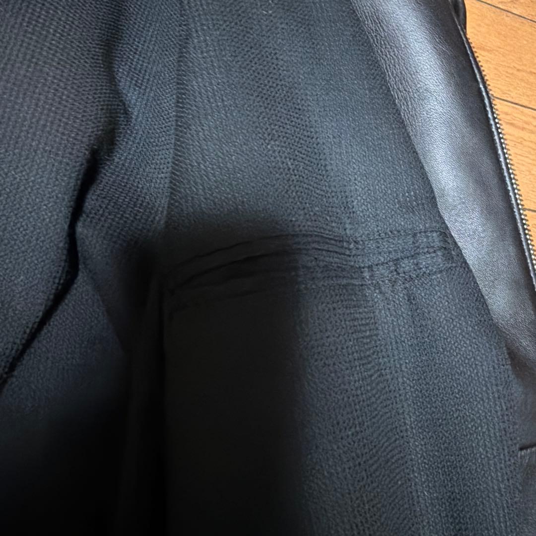 本日限定値下げ　クーティーレザージップパーカー　ラムスキン