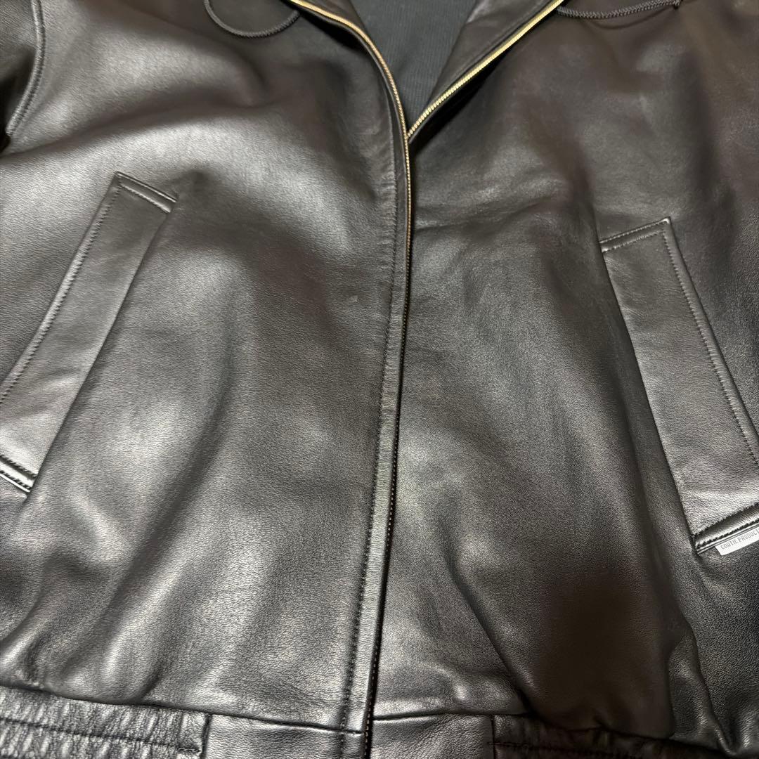 本日限定値下げ　クーティーレザージップパーカー　ラムスキン