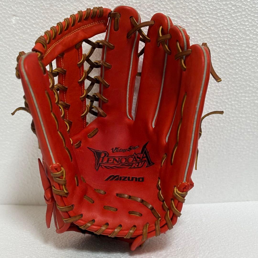 新品未使用 ミズノ 硬式 外野用 ビクトリーステージ 美品 ミズノプロ