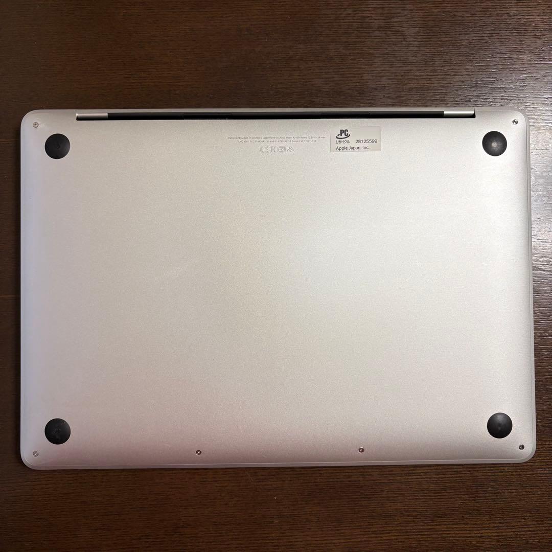 MacBook Pro 13インチ 2019 i5/16GB/256GB