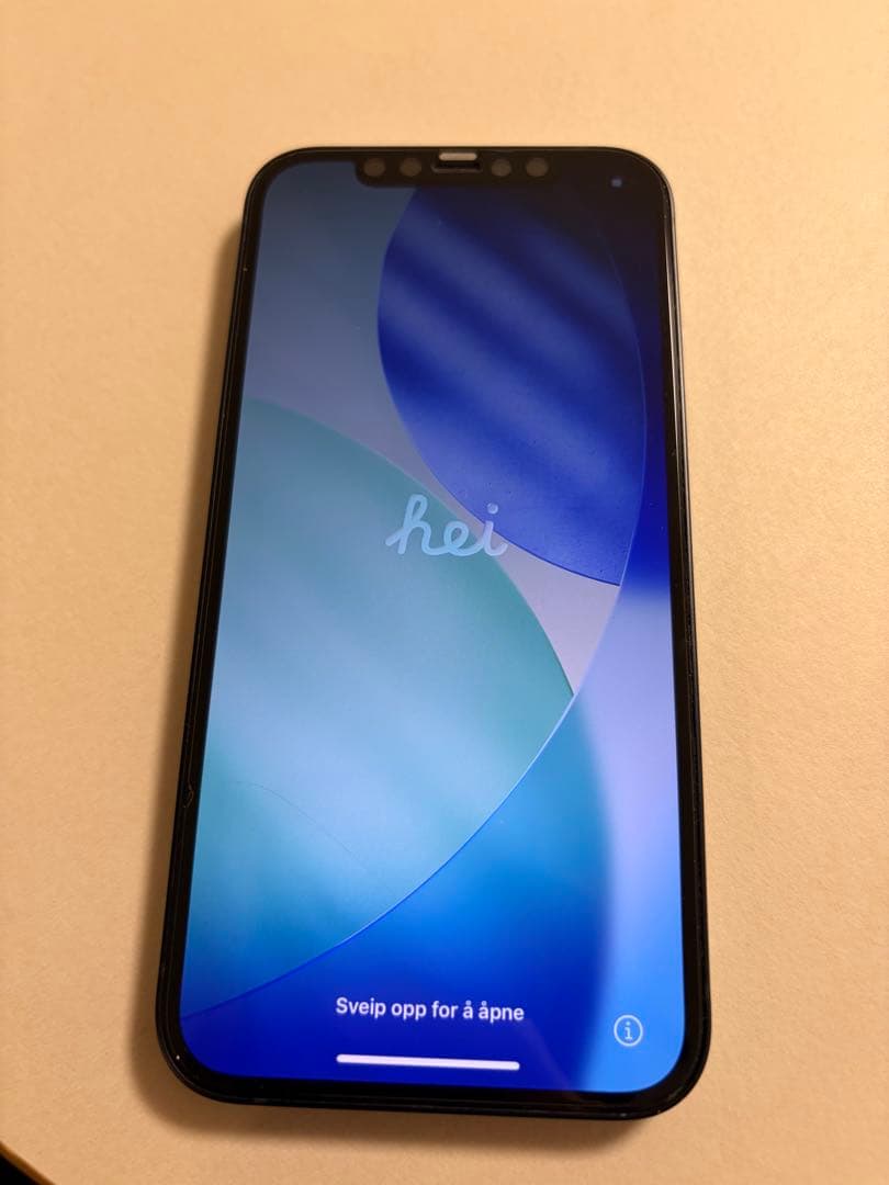 【美品】 Apple iPhone 12 128GB ブラック Simフリー