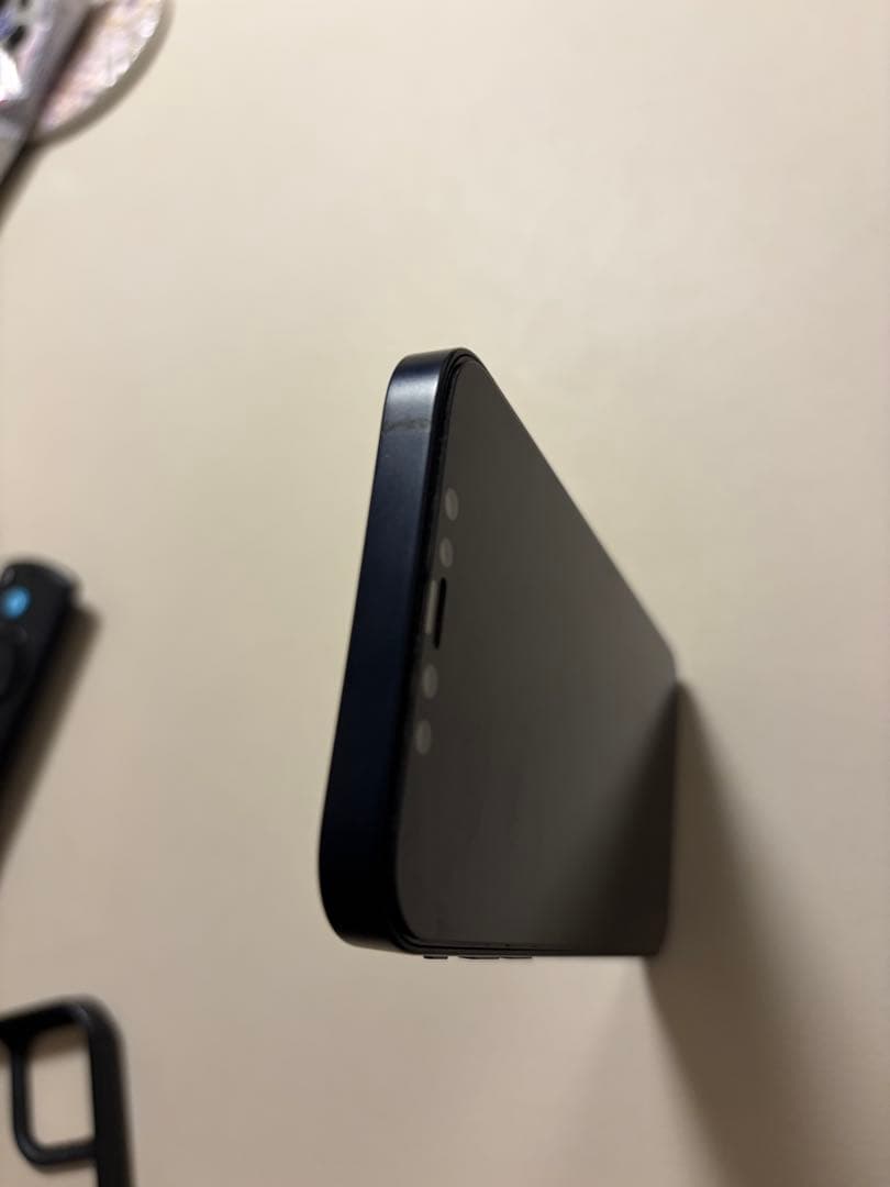 【美品】 Apple iPhone 12 128GB ブラック Simフリー