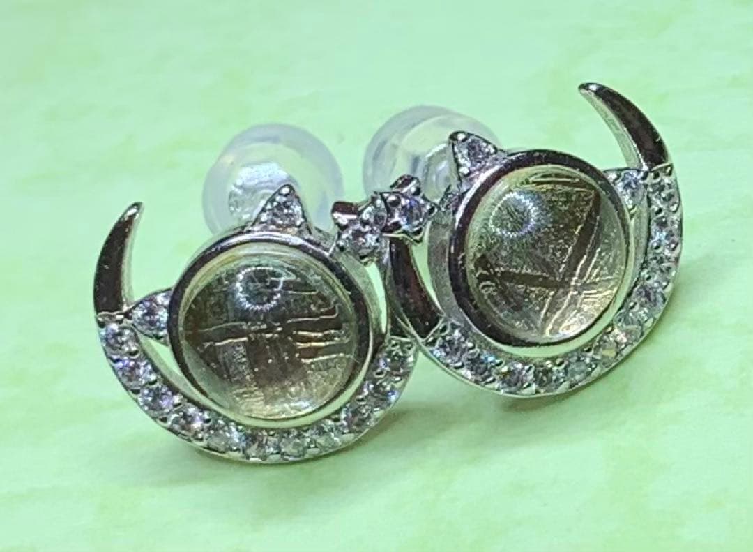 鉄質限石・メテオライト・スウェーデン産 SIVER925ピアス