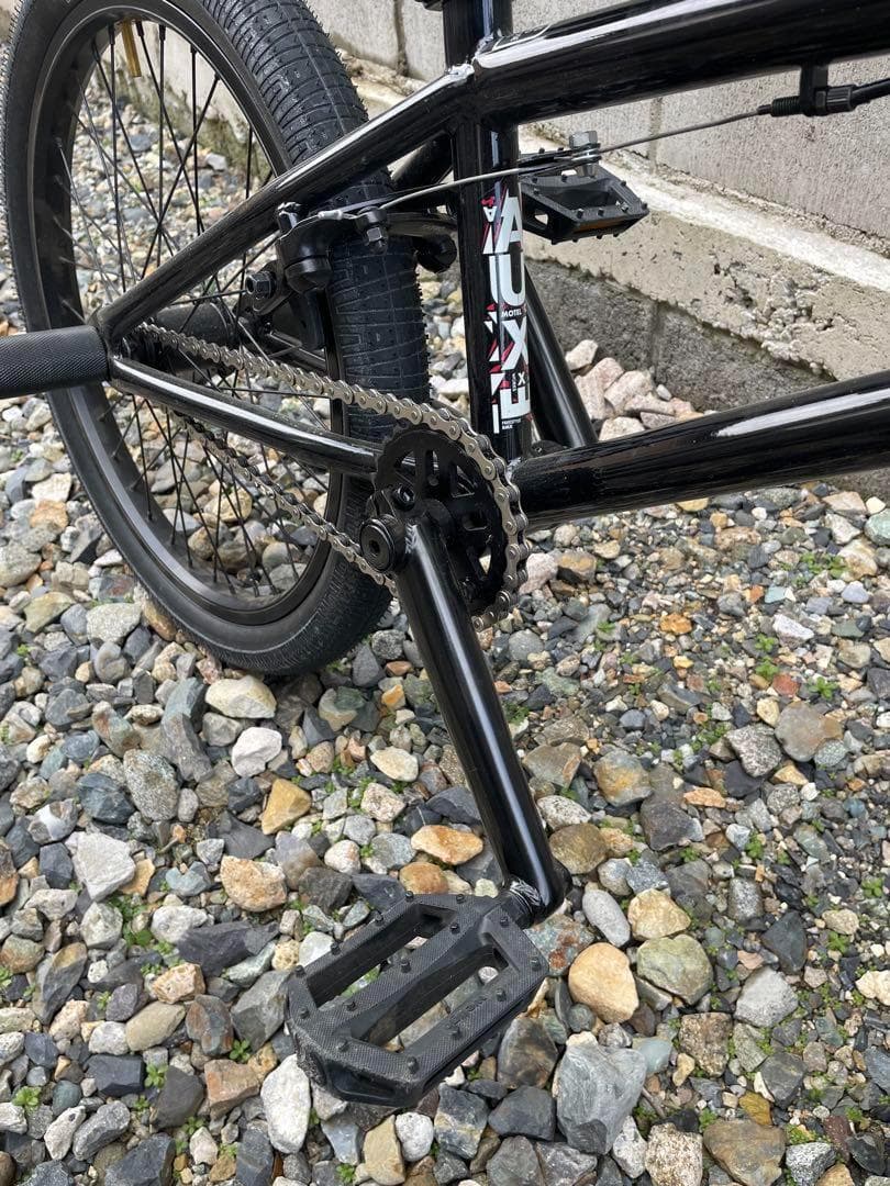 BMX MOTELWORKS AUX:E 20インチ ブラック