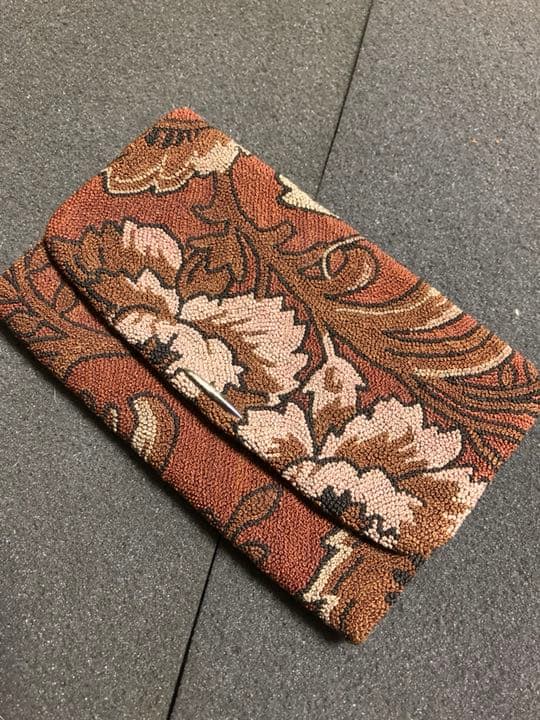 古刺繍 牡丹と蝶 財布や名刺入れなどに 年代物