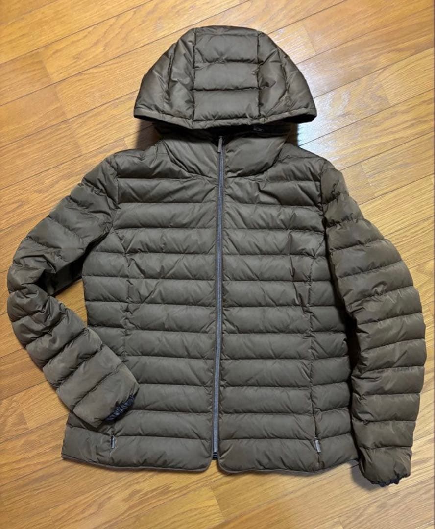 ムーレー　リバーシブルダウンジャケット