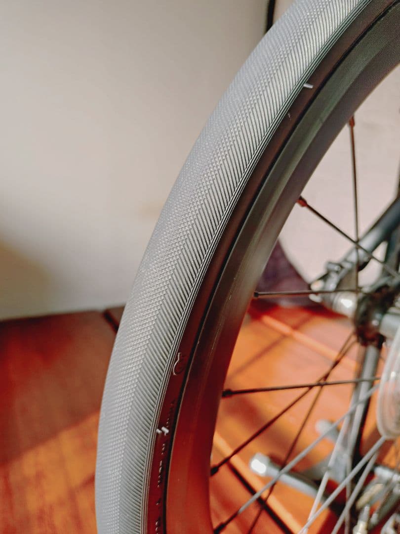 tern Surge マッドブラック　47size　2023年モデル