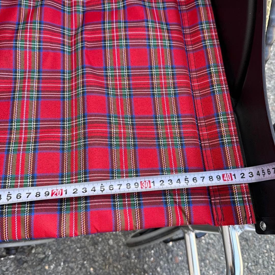 美品 軽量自走用車椅子 チェック柄　引取限定【A-193】