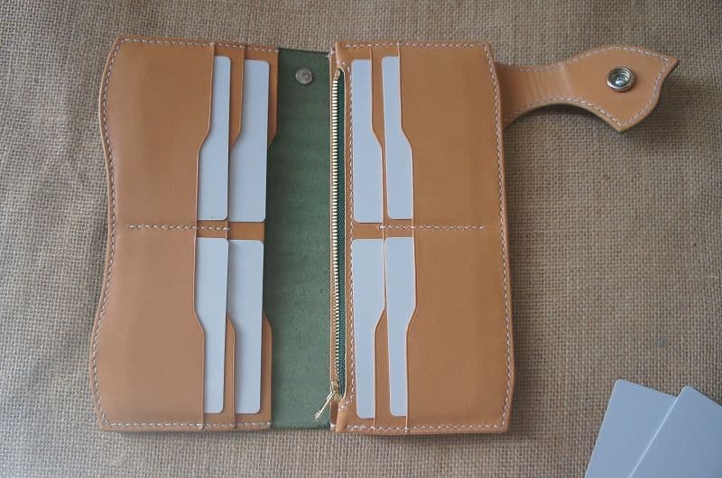 送料無料　ルガトショルダーのバイカーズウォレット【パロットグリーン】