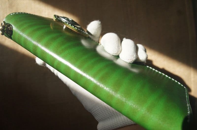 送料無料　ルガトショルダーのバイカーズウォレット【パロットグリーン】