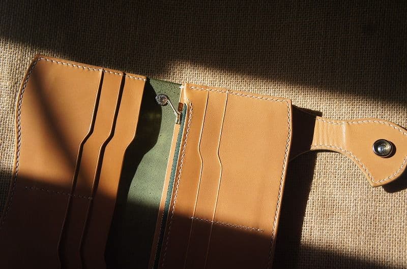 送料無料　ルガトショルダーのバイカーズウォレット【パロットグリーン】