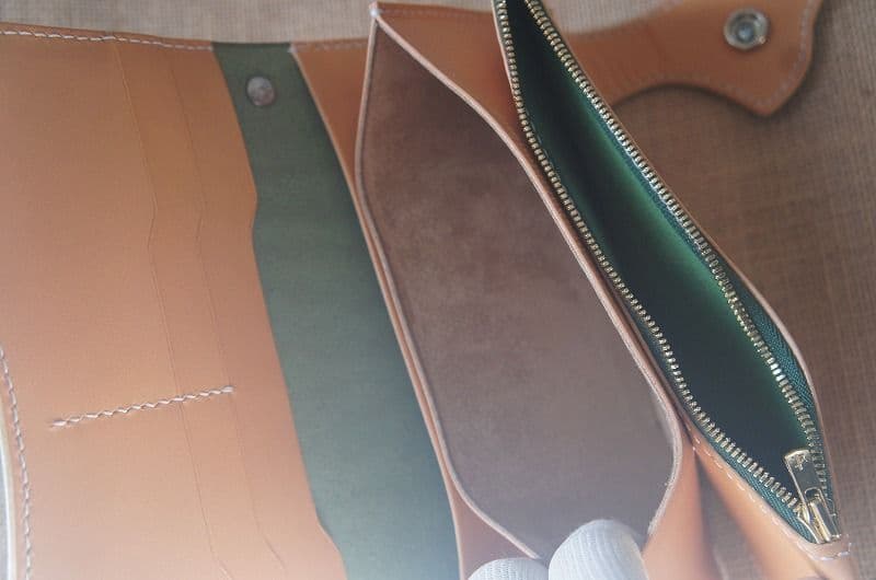 送料無料　ルガトショルダーのバイカーズウォレット【パロットグリーン】