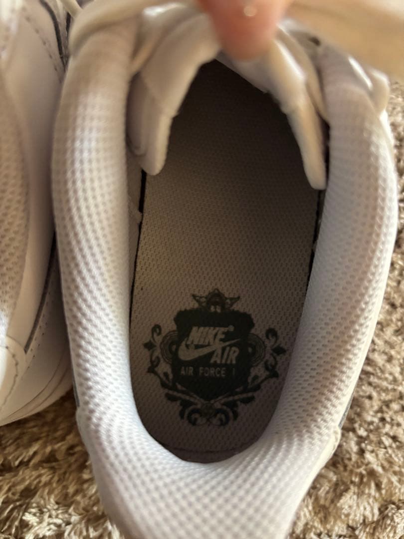 【美品】Nike Air Force 1 ホワイトスニーカー23センチ