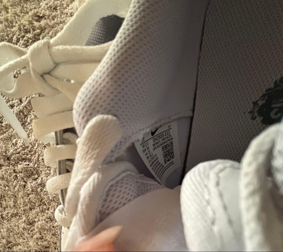 【美品】Nike Air Force 1 ホワイトスニーカー23センチ