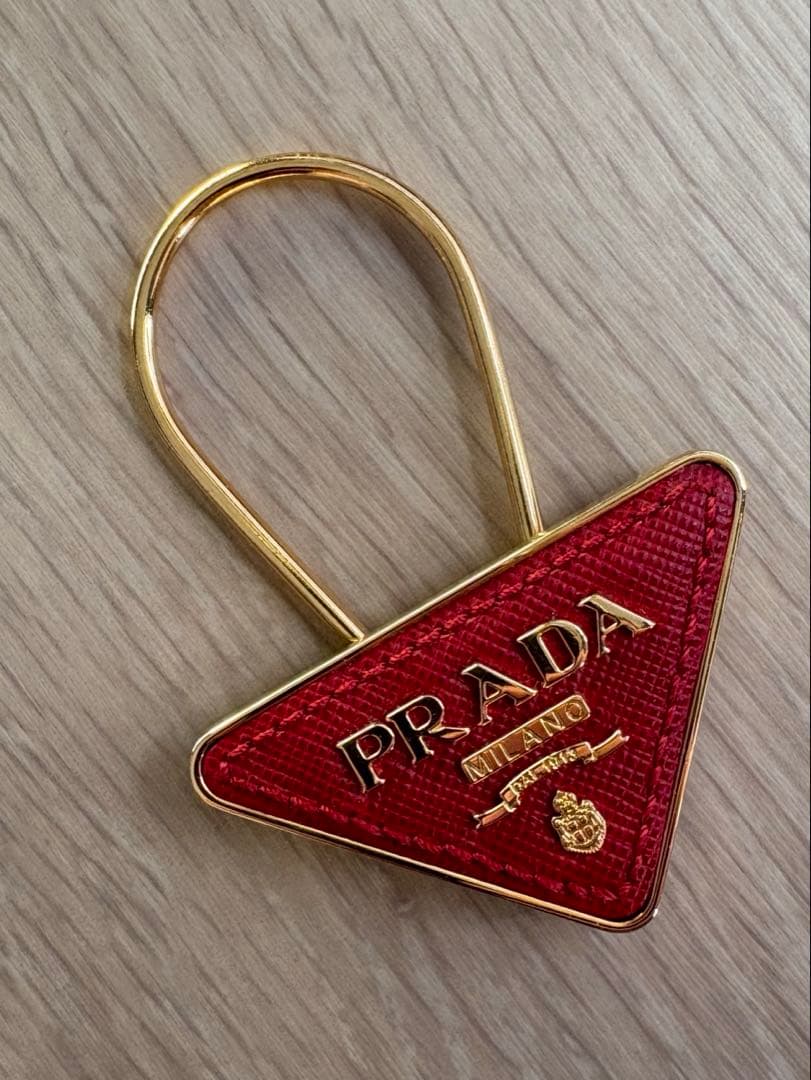 ◇鈴◇【PRADA】キーホルダー キーリング お値下げしました