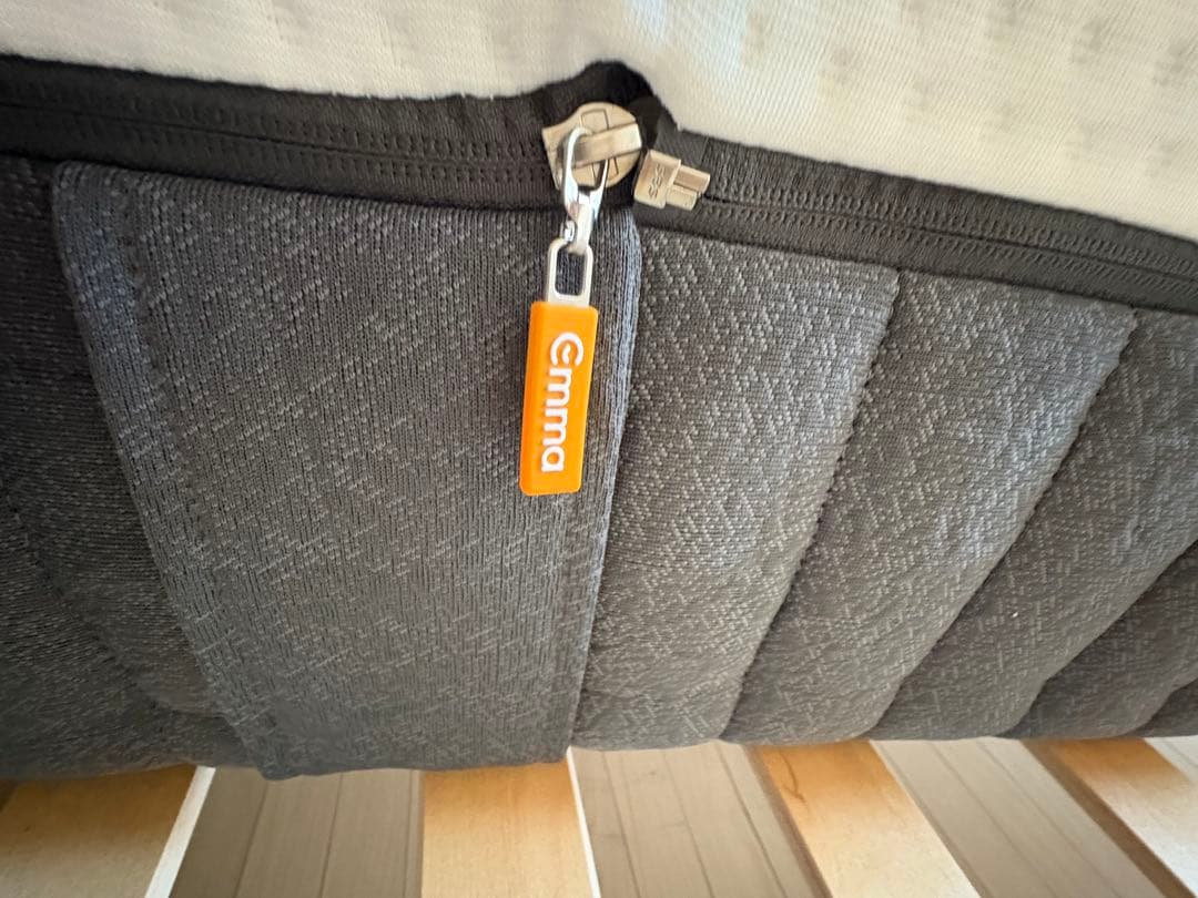 【引取or関西直配送】美品　エマ・スリープ　プレミアムV2 セミダブル