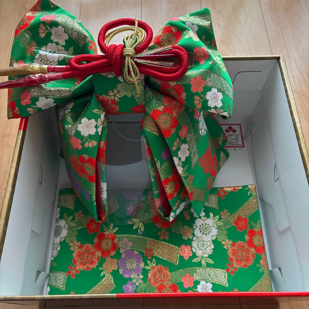 127 R・K 黒×桜　ちりめん　7歳 七五三着物セット　和装小物　結び帯