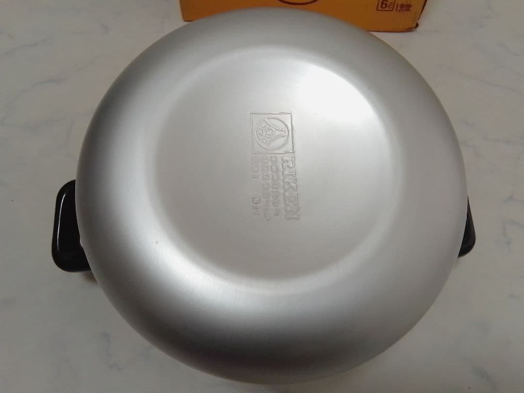 ☆未使用☆ 理研 圧力鍋 6L 1升 アルミ製 両手鍋