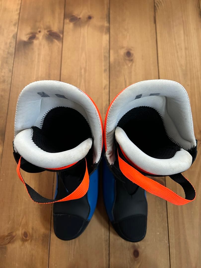 スヌーパパ LANGE RS110s.c. 25-25.5 ラング