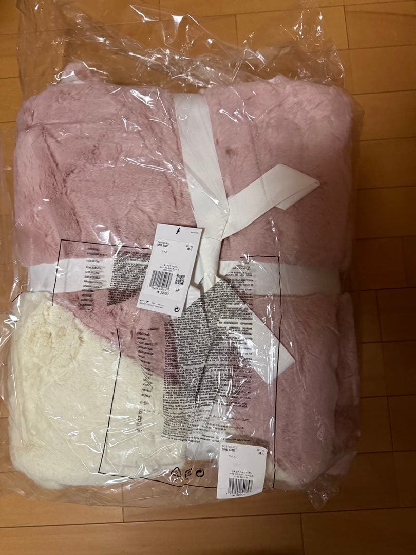 布団・毛布 NIKE W NSW BLANKET FAUX FUR SWSH