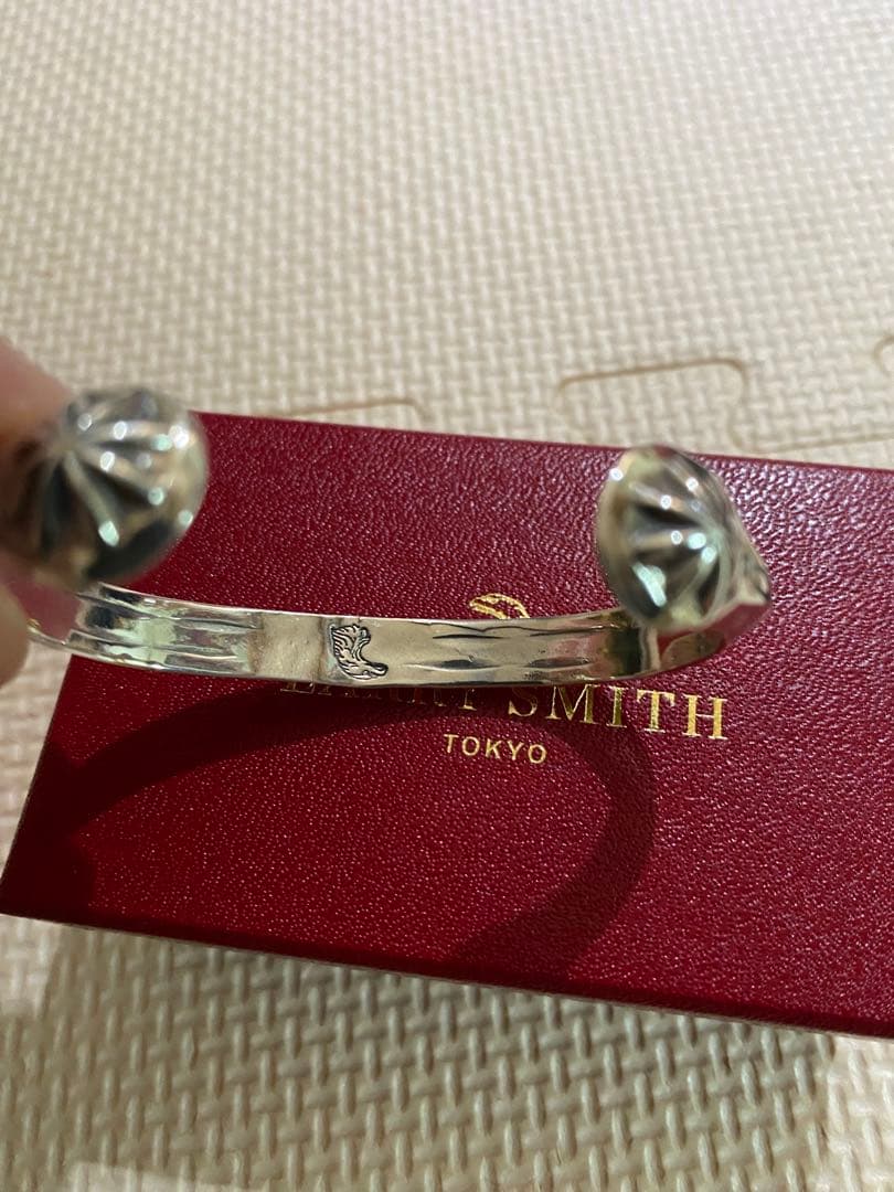 アクセサリー LARRY SMITH/TRIANGLE SIDE SHELL BRACELET