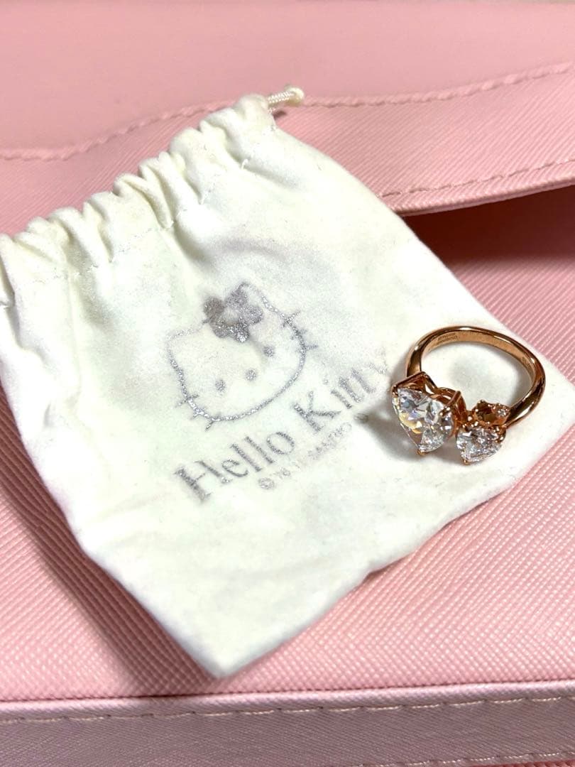 貴重　HELLO KITTY ハートリングsilver ピンクゴールド