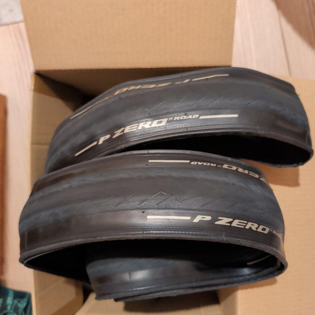 PIRELLI P ZERO ROAD 32c クリンチャー