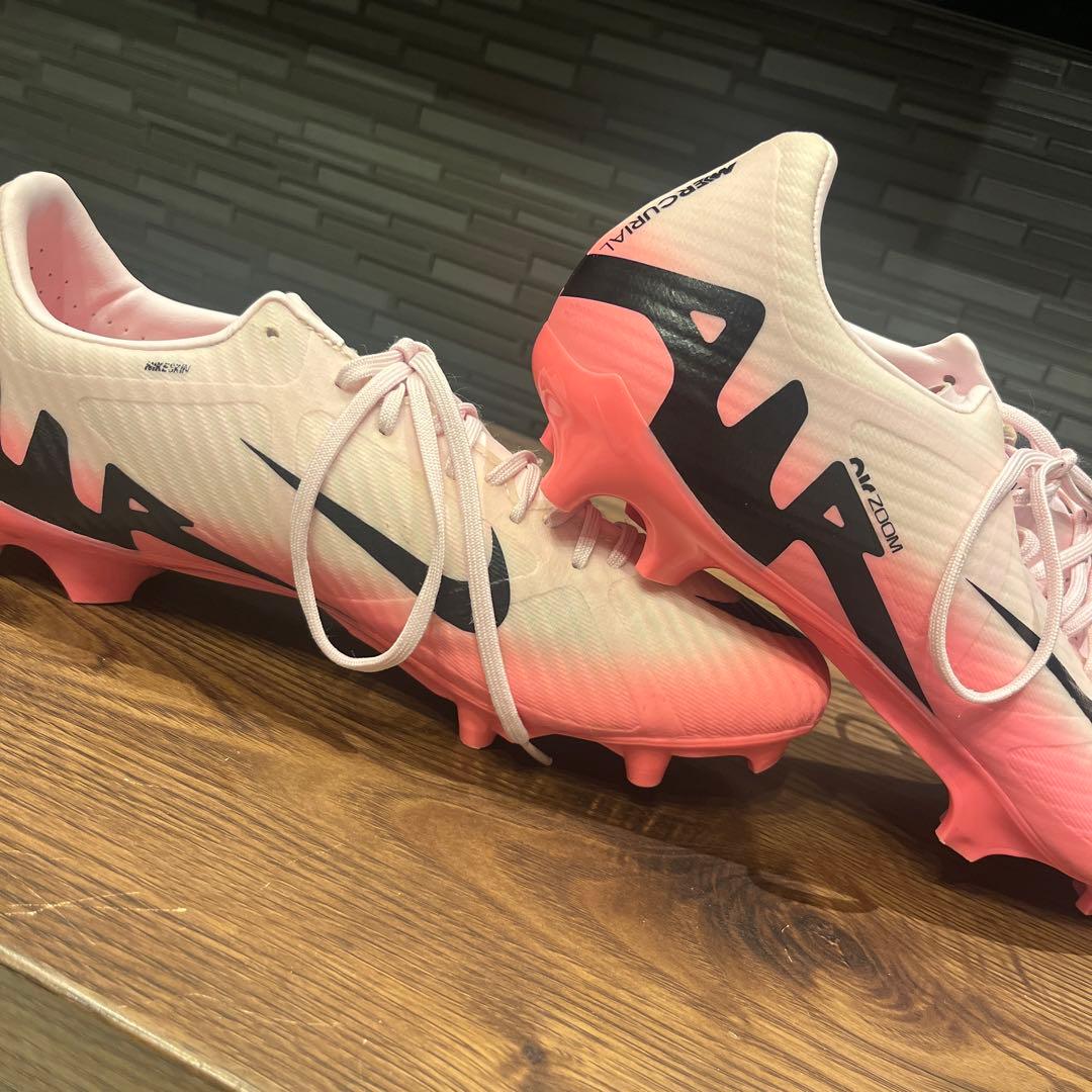極美品！Nike Mercurial サッカーシューズ ピンク/ブラック