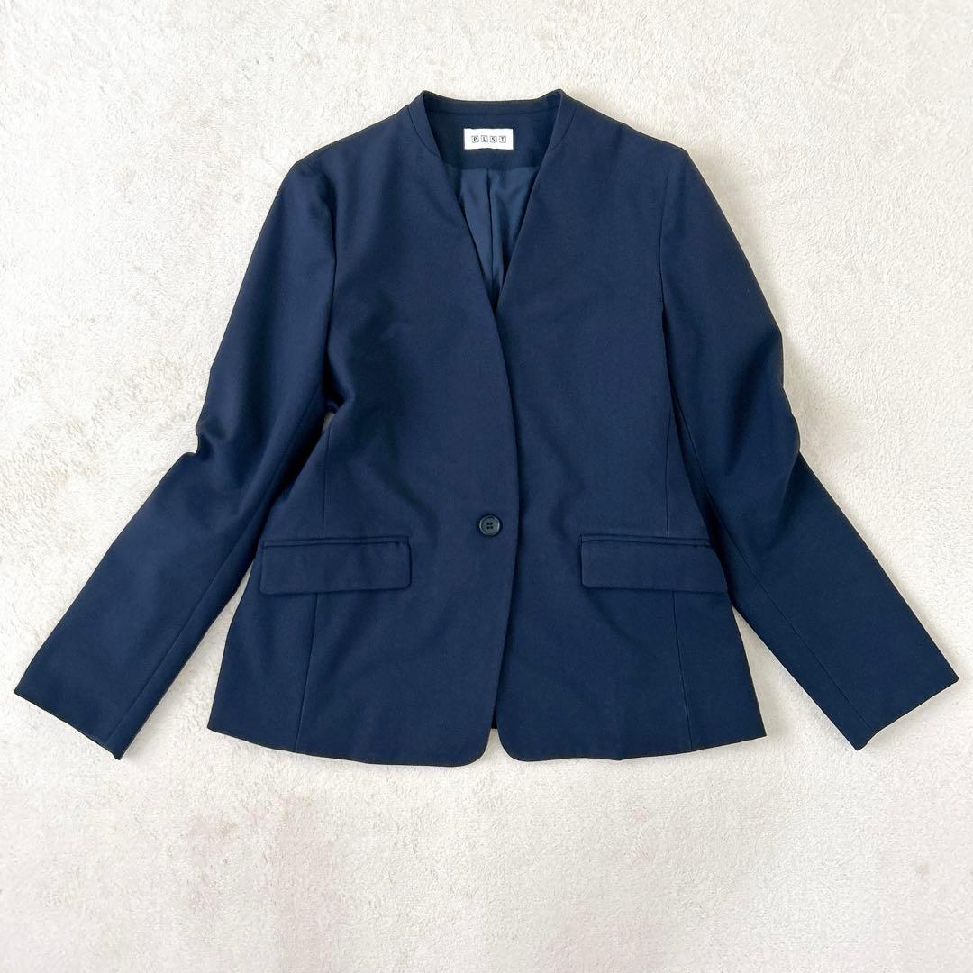 美品✨PLST プラステ ノーカラースーツ 紺　セットアップ L 秋冬生地