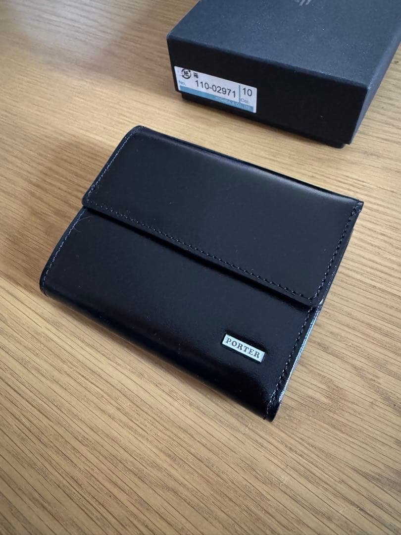 【新品】PORTER 三つ折り財布 レザー シーン　ウォレット　ブラック