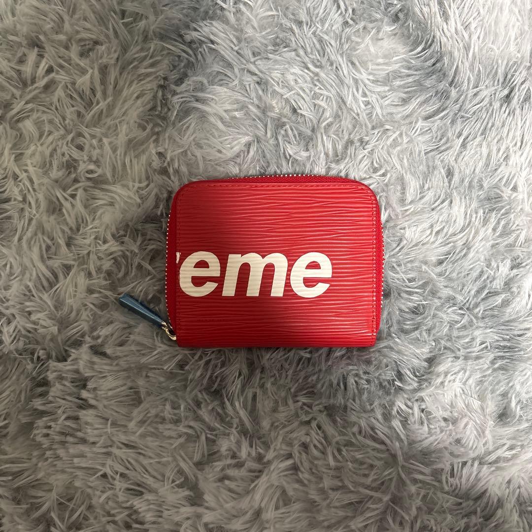 Louis Vuitton Supreme ケース