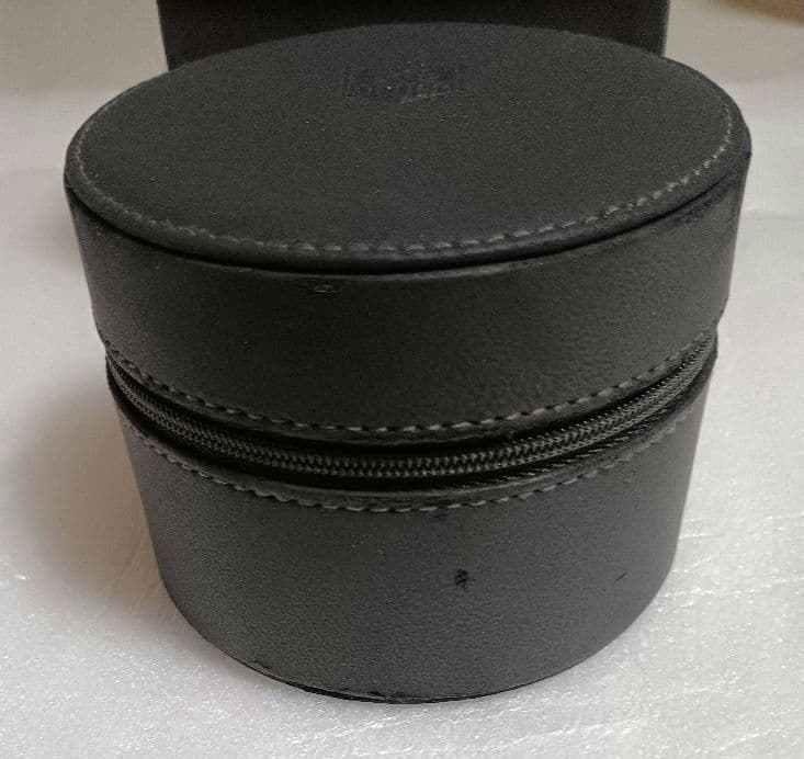 TAG Heuer プロフェッショナル 200m 腕時計ケース＆カード付。