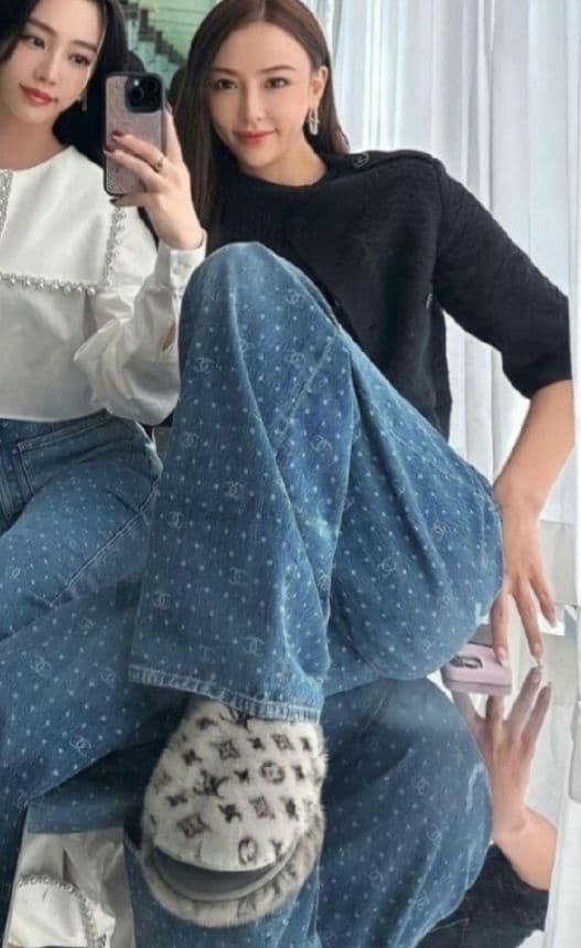 入手困難　美品　CHANEL ドット柄 ワイドレッグ デニム