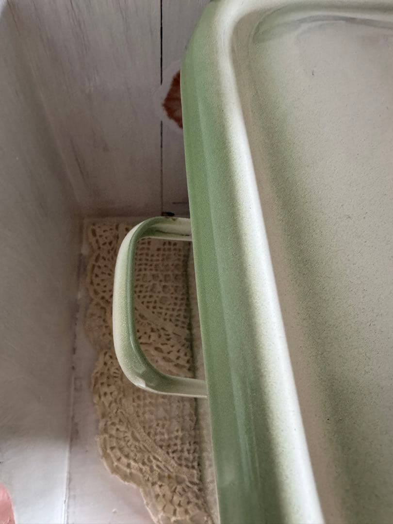 イマン プリンセスローズ グリーンミディＢＯＸ缶