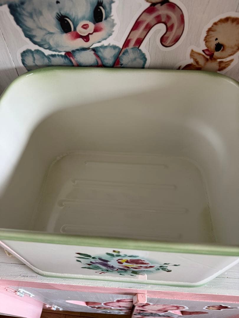 イマン プリンセスローズ グリーンミディＢＯＸ缶