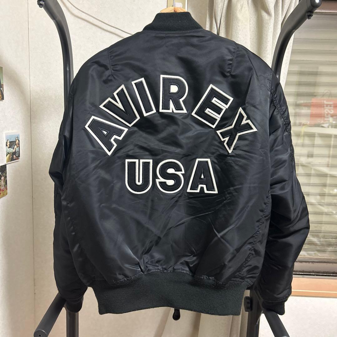 【美品】AVIREXアヴィレックスMA-1フライトMサイズ黒メンズレディース
