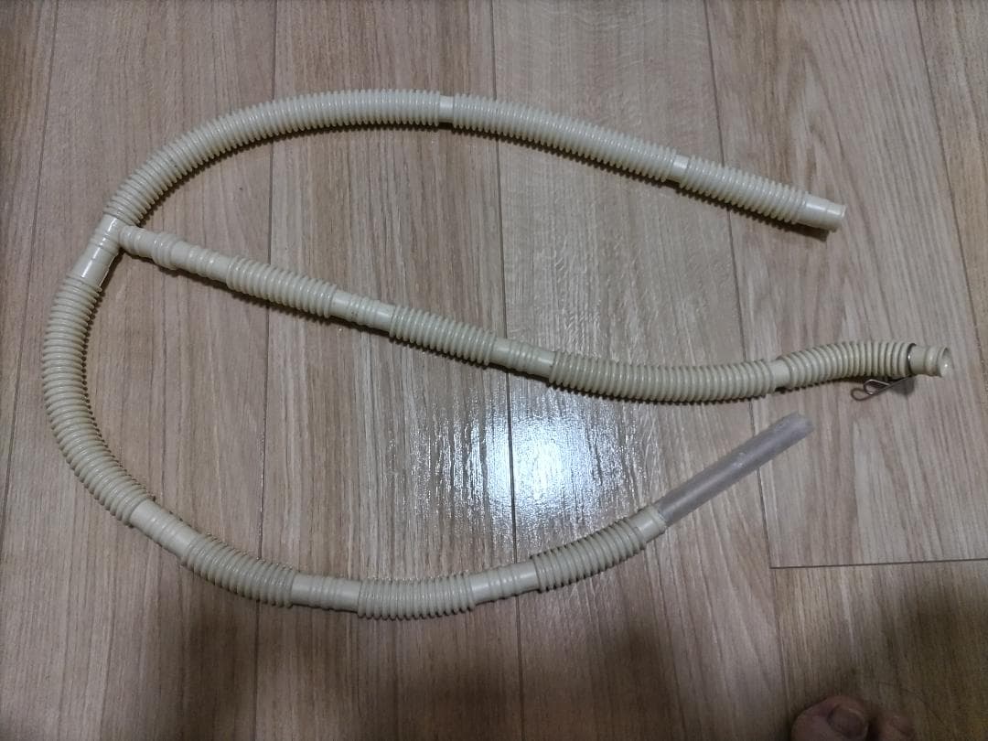 日立　除湿形電気衣類乾燥機　DE-N40WX　2018年製