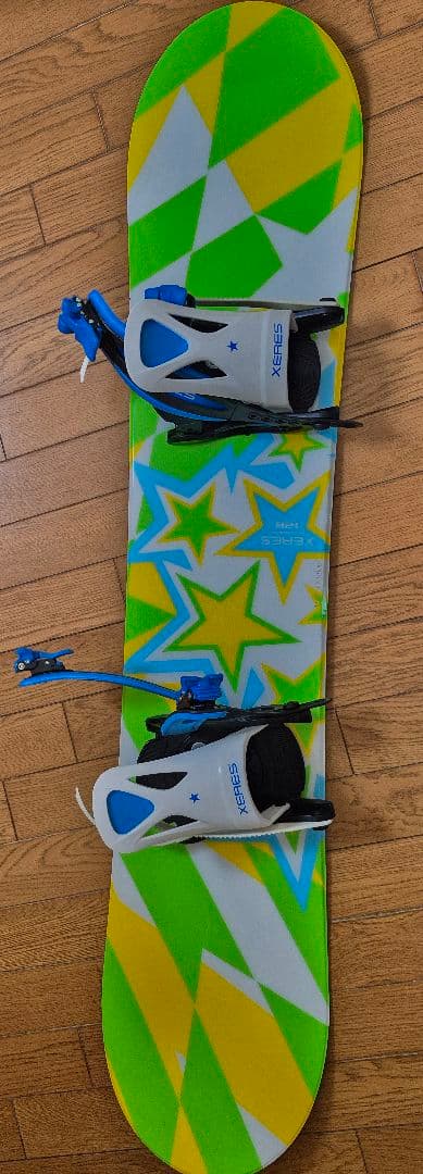 星柄XERES キッズ 128cm スノーボード×ビンディング 板