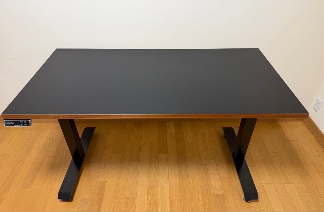 PREDUCTS / DESK - METRO フレキシスポットE7