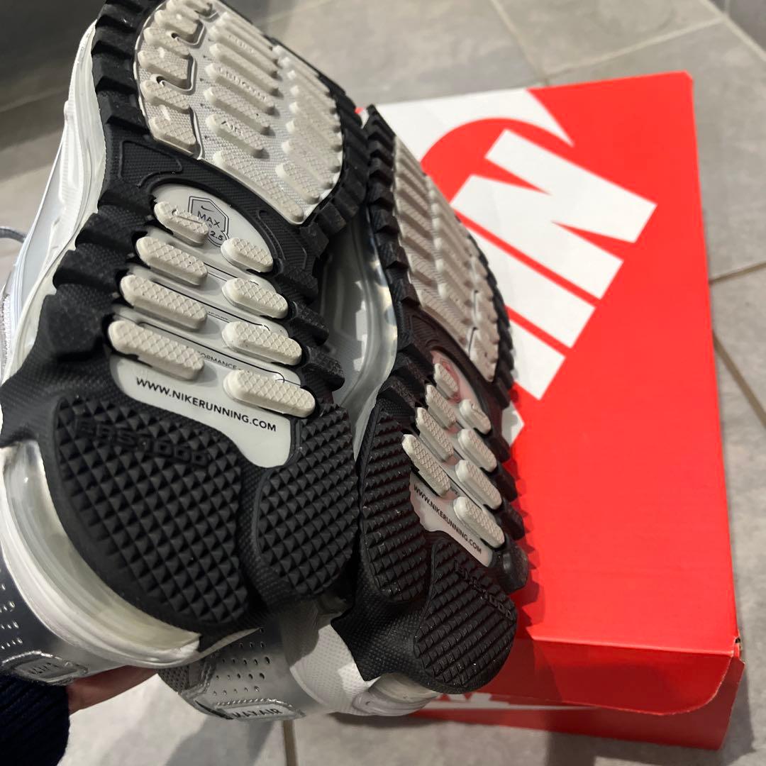 本日限定価格　Nike Air Max TL 2.5 シルバー スニーカー