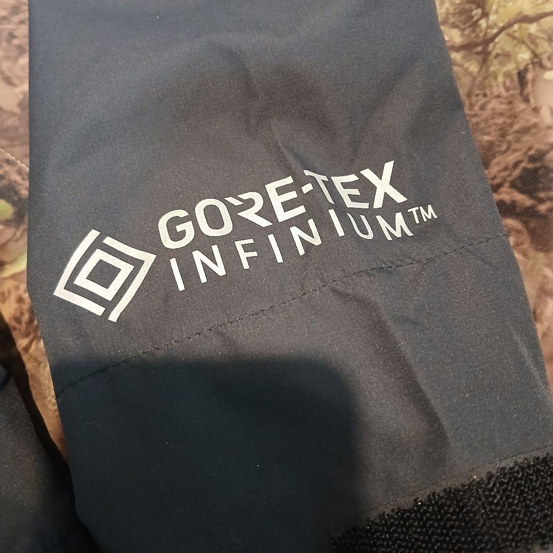 ☆新品未使用品☆ ダイワ GORE-TEX INFINIUM フィッシングスーツ