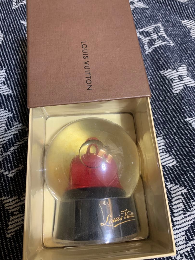 LOUIS VUITTONスノードームレア⭐︎